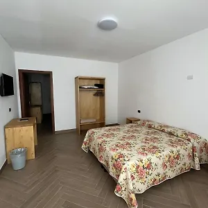 Michelina Bed and breakfast Castiglione dʼIntelvi